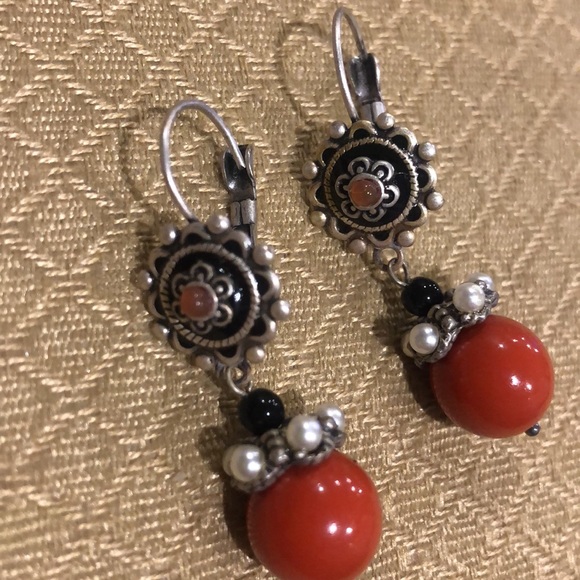 Antiqued Silver & Red Carnelian Drop Earring-Boutique - Picture 4 of 5